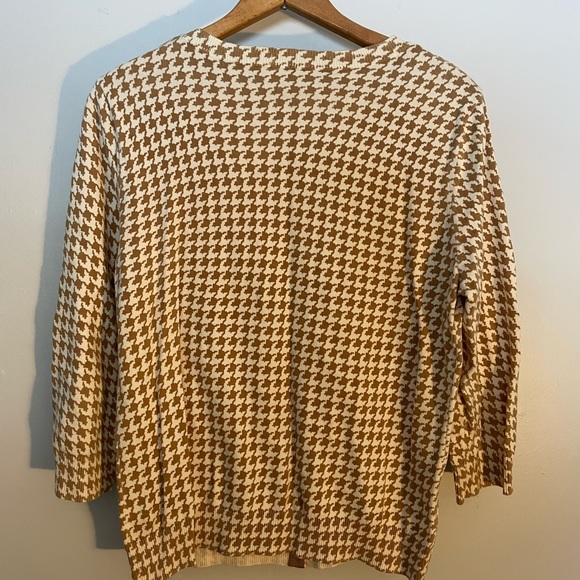 Talbots tan and cream cardigan L - Picture 2 of 4